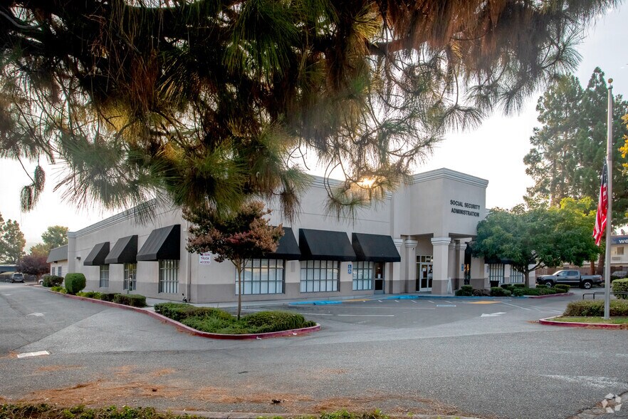 More Photos Of 2500 Fontaine Rd, San Jose Freestanding For Lease