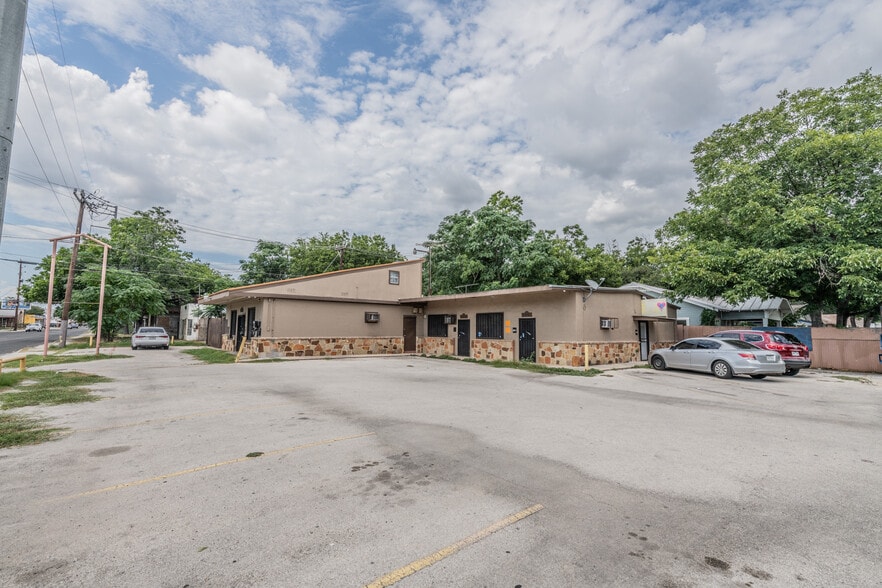More Photos Of 1006 West Ave, San Antonio Freestanding For Sale