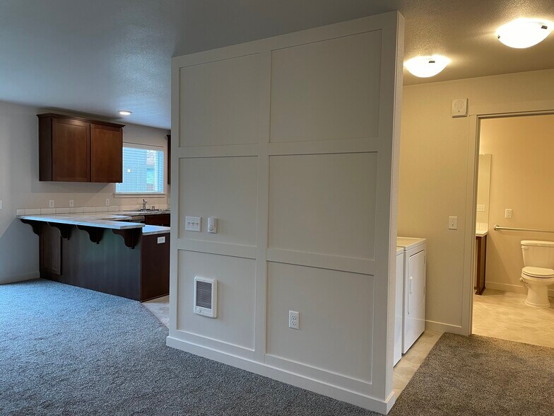 More Photos Of 219-221 SE Clark Ave, Battle Ground Apartments For Sale