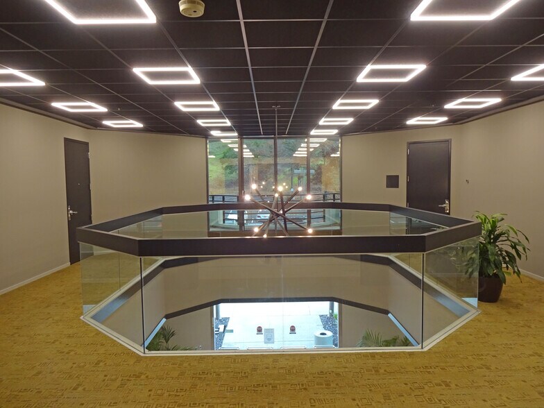 More Photos Of 3510 Unocal Pl, Santa Rosa Office For Lease