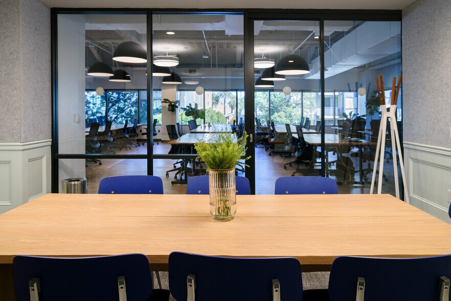 More Photos Of 520 Broadway, Santa Monica Coworking Space