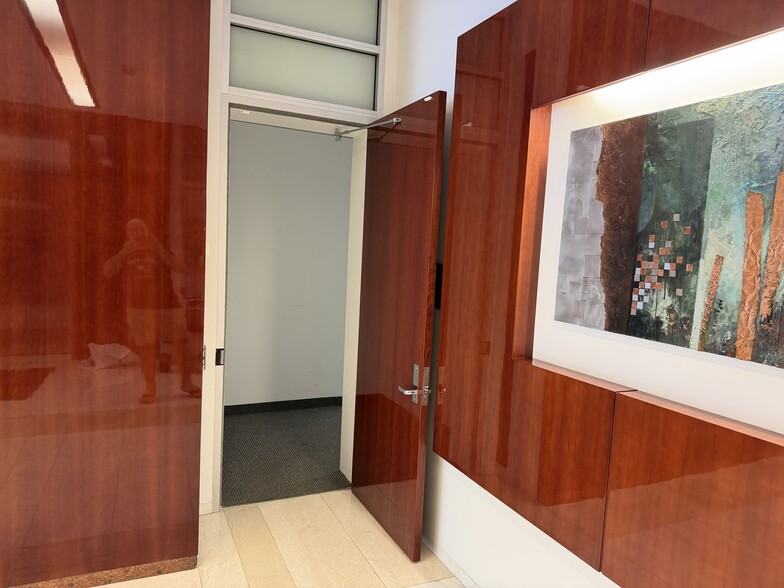 More Photos Of 11490 Commerce Park Dr, Reston Office For Sale