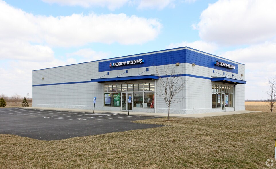 More Photos Of 1078 Eagleton Center Blvd, London Unknown For Lease