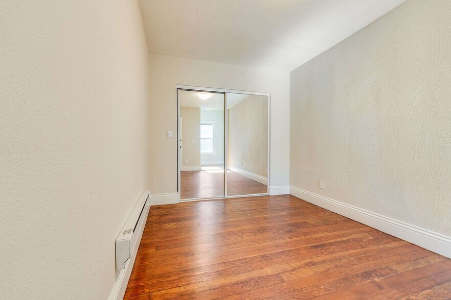 More Photos Of 1847-1849 6th Ave, Oakland Apartments For Sale