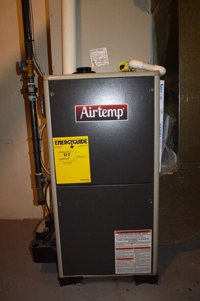 More Photos Of 7402 Drexel Rd, Philadelphia Storefront Retail Residential For Lease