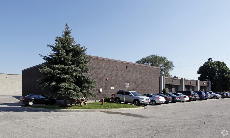 More Photos Of 5462 Timberlea Blvd, Mississauga Light Distribution For Lease