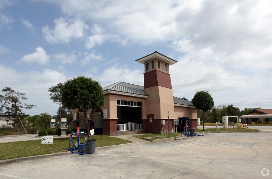 More Photos Of 3399 Gulf Breeze Pky, Gulf Breeze Carwash For Sale