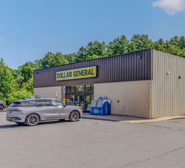 More Photos Of 145 S Main St, Lisbon Freestanding For Sale
