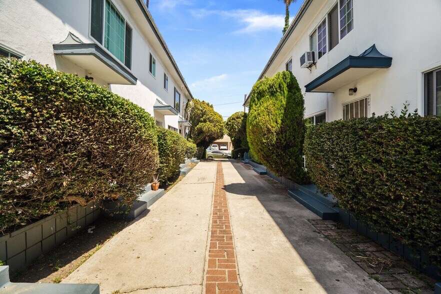 More Photos Of 4035 Inglewood Blvd, Los Angeles Apartments For Sale