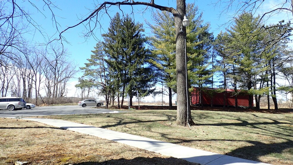 More Photos Of 3005 Brodhead Rd, Bethlehem Office For Sale