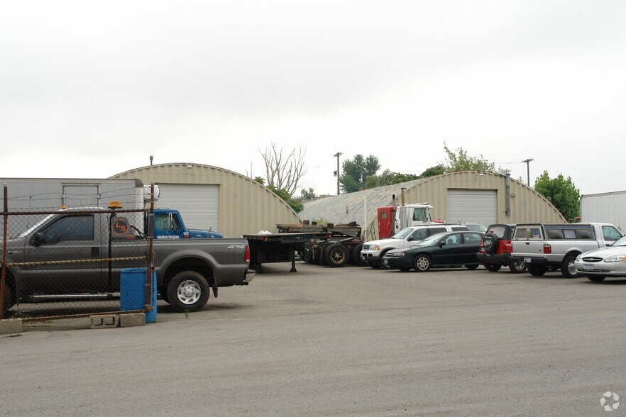 More Photos Of 212 Ohio St, Buffalo Warehouse For Lease