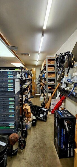 More Photos Of 2399 E 15th Ave, Gary Service For Lease