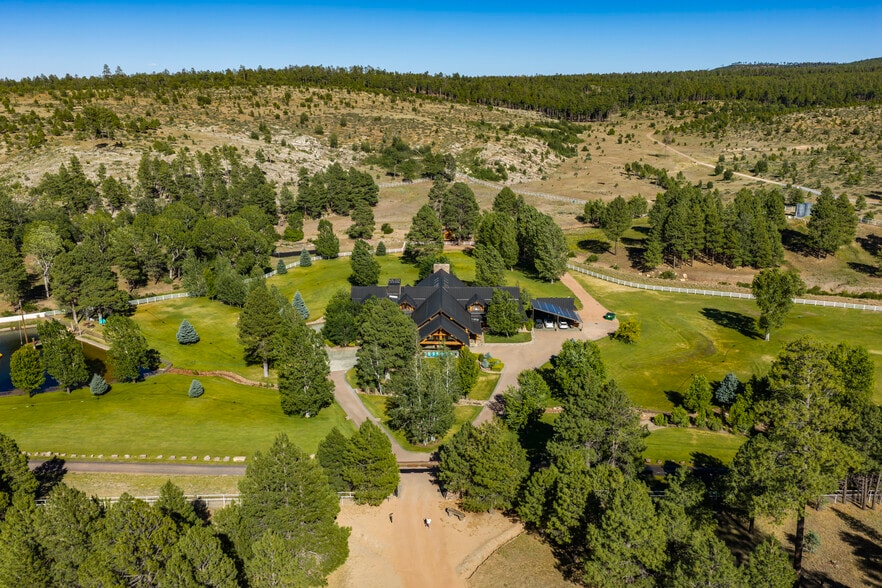 More Photos Of 1613 Black Canyon Rd, Heber Lodge Meeting Hall For Sale