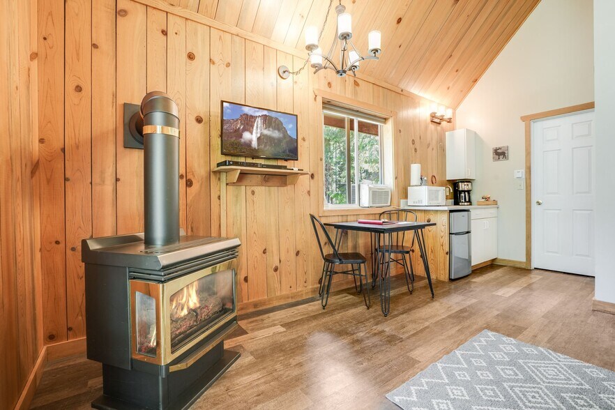 More Photos Of 2291 Highway 141, Trout Lake Hotel For Sale