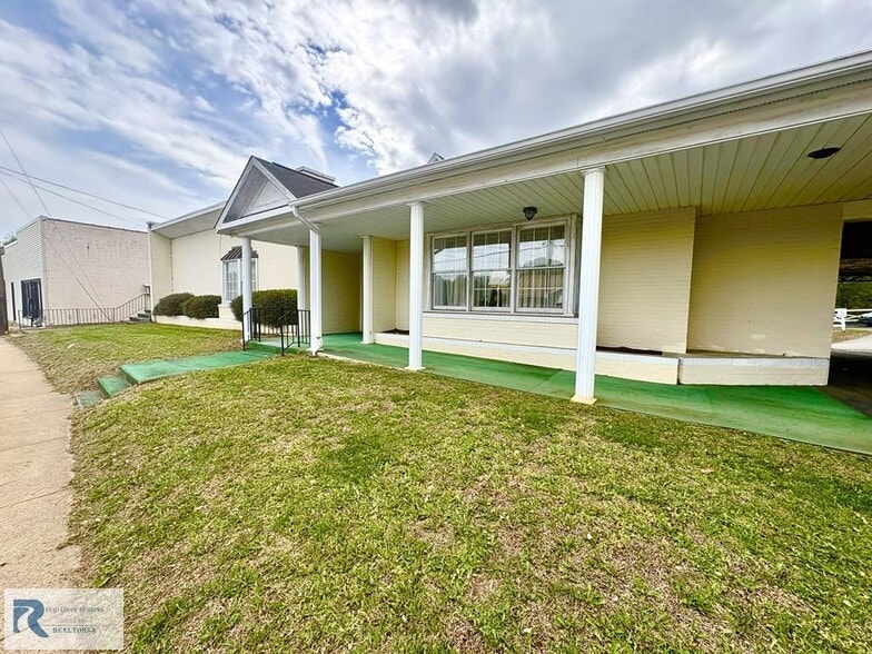 More Photos Of 2025 N Main St, Danville Religious Facility For Sale