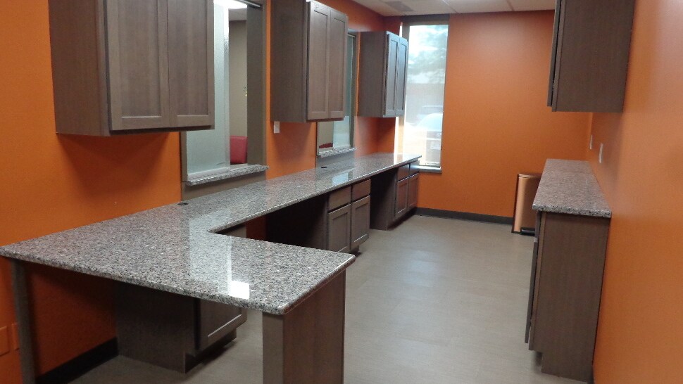More Photos Of 6839-6855 Spring Valley Dr, Holland Medical For Lease