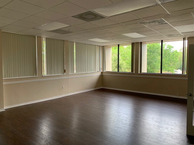 More Photos Of 9200 Bonita Beach Rd, Bonita Springs Medical For Lease