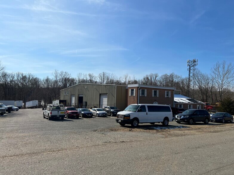 More Photos Of 9295 W & W Industrial Rd, La Plata Warehouse For Lease