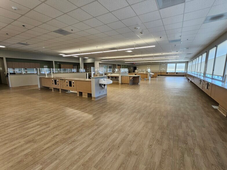 More Photos Of 825 E Broadway, San Gabriel Medical For Sale