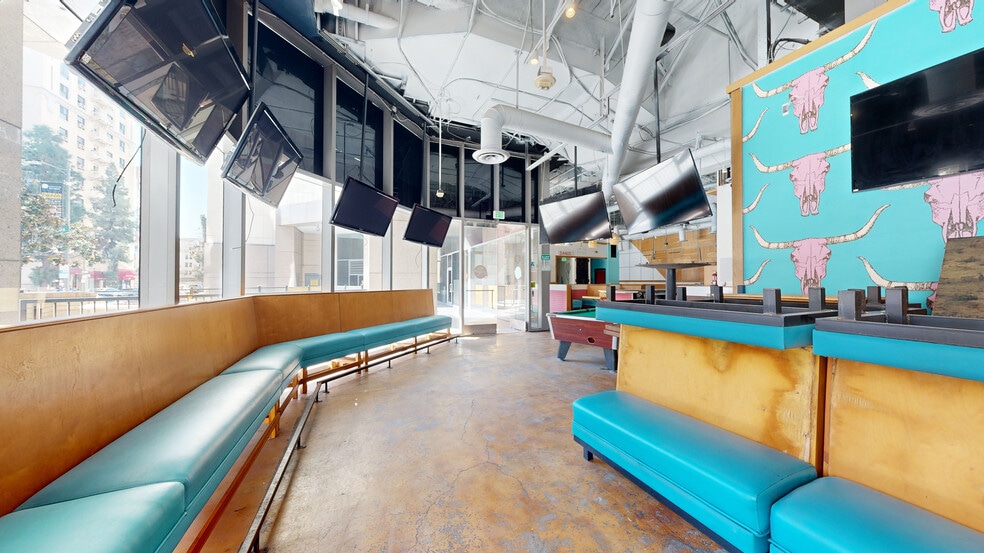 More Photos Of 801 S Grand Ave, Los Angeles Office For Lease
