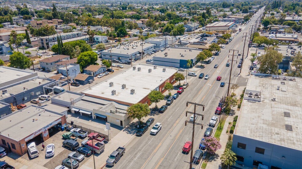 More Photos Of 1104 S Victory Blvd, Burbank Auto Repair For Sale