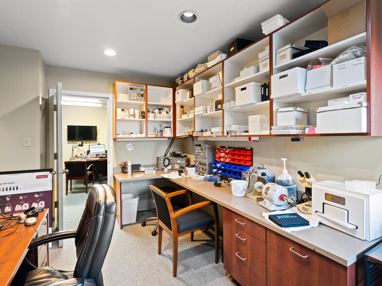 More Photos Of 4340 SW 110th Ave, Beaverton Medical For Sale