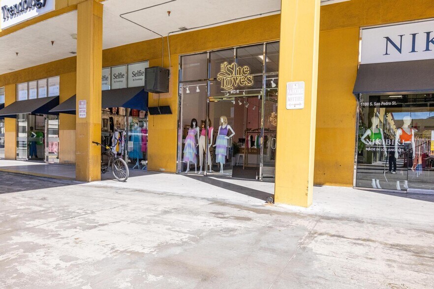 More Photos Of 1100 S San Pedro St, Los Angeles Storefront For Lease