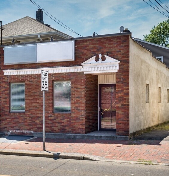 More Photos Of 1103 Ringwood Ave, Haskell Office For Lease