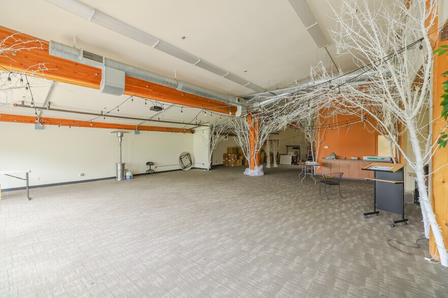 More Photos Of 5110 Tieton Dr, Yakima General Retail For Sale