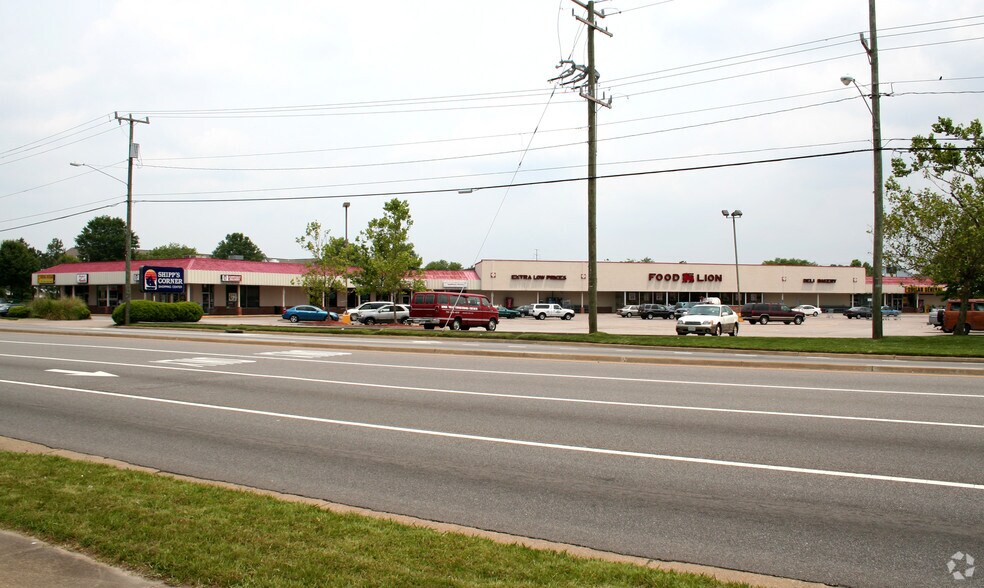More Photos Of 3208 Holland Rd, Virginia Beach General Retail For Lease