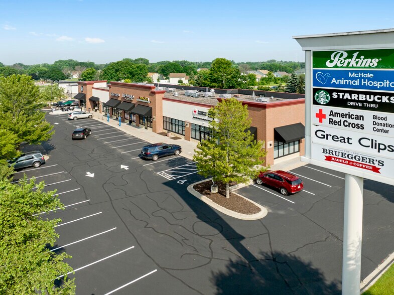 More Photos Of 12525 NE Ulysses St, Blaine Freestanding For Sale