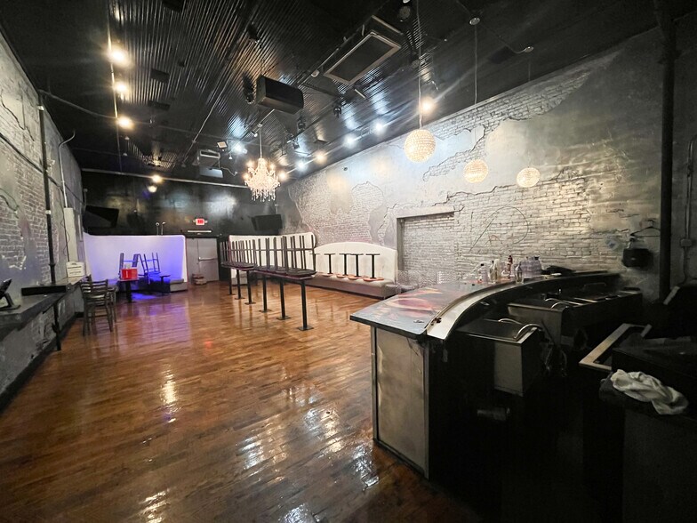 More Photos Of 321 South Ave, Springfield Storefront Retail Office For Sale