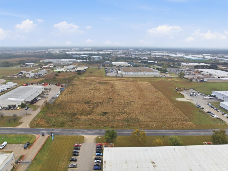 More Photos Of 3301 Lucius McCelvey Dr, Temple Warehouse For Sale