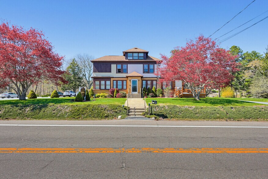 More Photos Of 1496 Victory Hwy, Oakland Flex For Sale