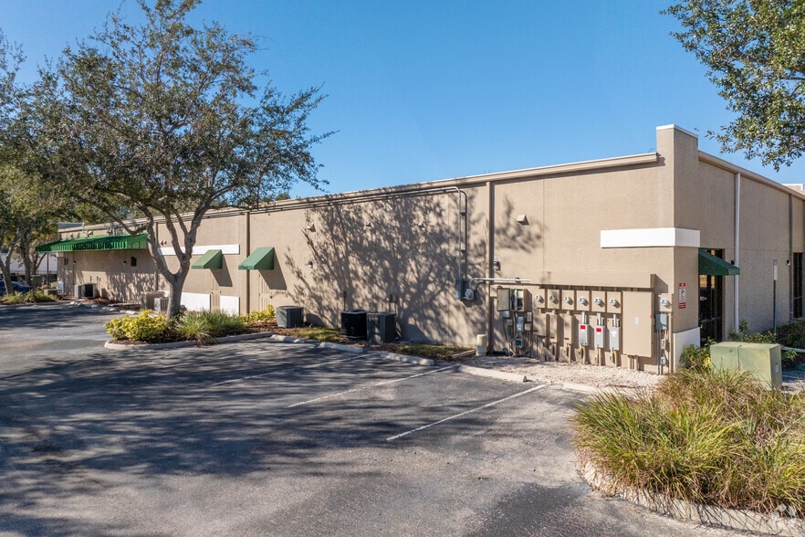 More Photos Of 8991 Daniels Center Dr, Fort Myers Medical For Sale