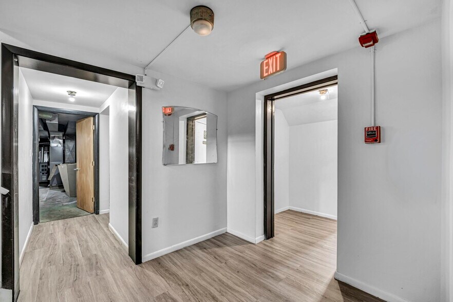 More Photos Of 885 S Green Rd, Cleveland Apartments For Sale