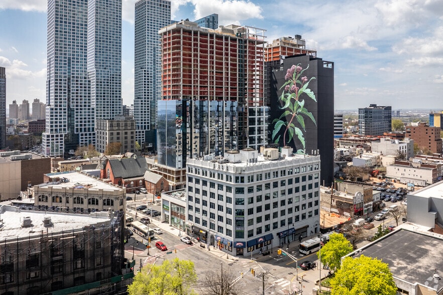 More Photos Of 591 Summit Ave, Jersey City Office Residential For Lease