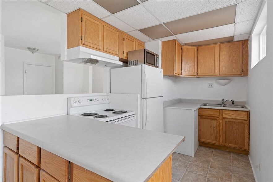 More Photos Of 601 E Lincolnway, Cheyenne Storefront Retail Residential For Sale