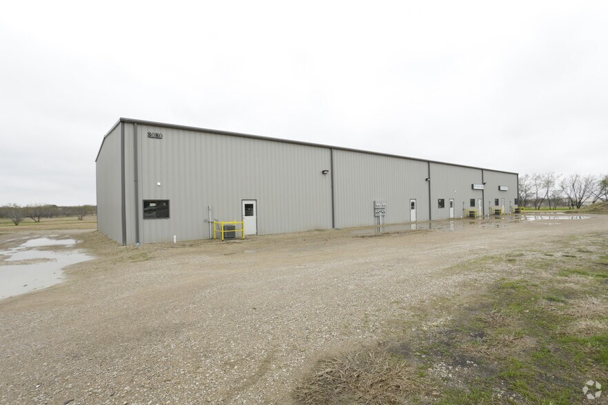 More Photos Of 8081 E US Highway 175, Kemp Warehouse For Sale