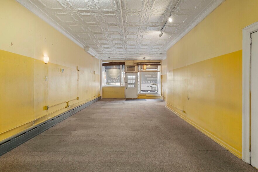 More Photos Of 289 Smith St, Brooklyn Storefront Retail Residential For Lease