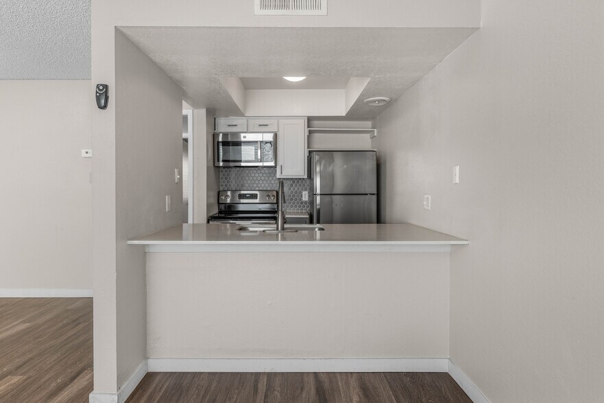 More Photos Of 1045 S San Jose St, Mesa Apartments For Sale