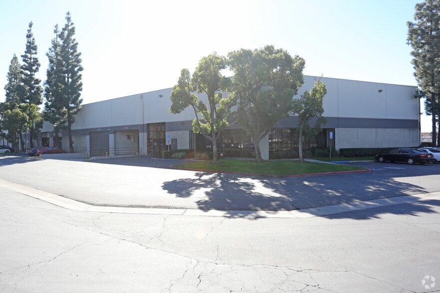 Primary Photo Of 1526-1540 Gage Rd, Montebello Warehouse For Lease