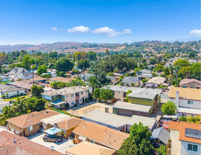 More Photos Of 1072 W Wilson St, Pomona Apartments For Sale