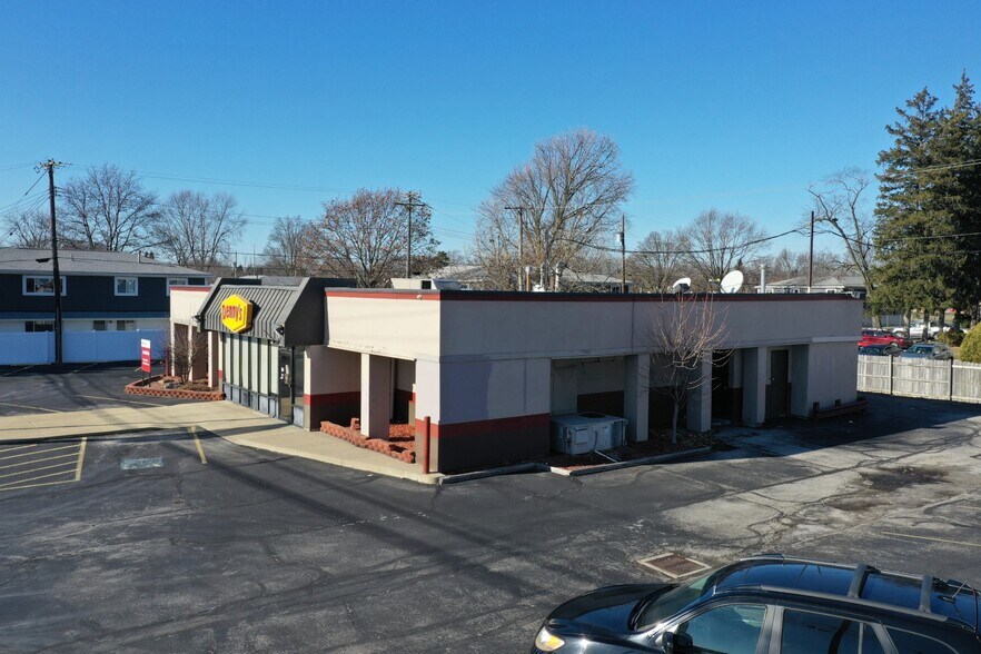 More Photos Of 1050 Mount Vernon Ave, Marion Restaurant For Sale