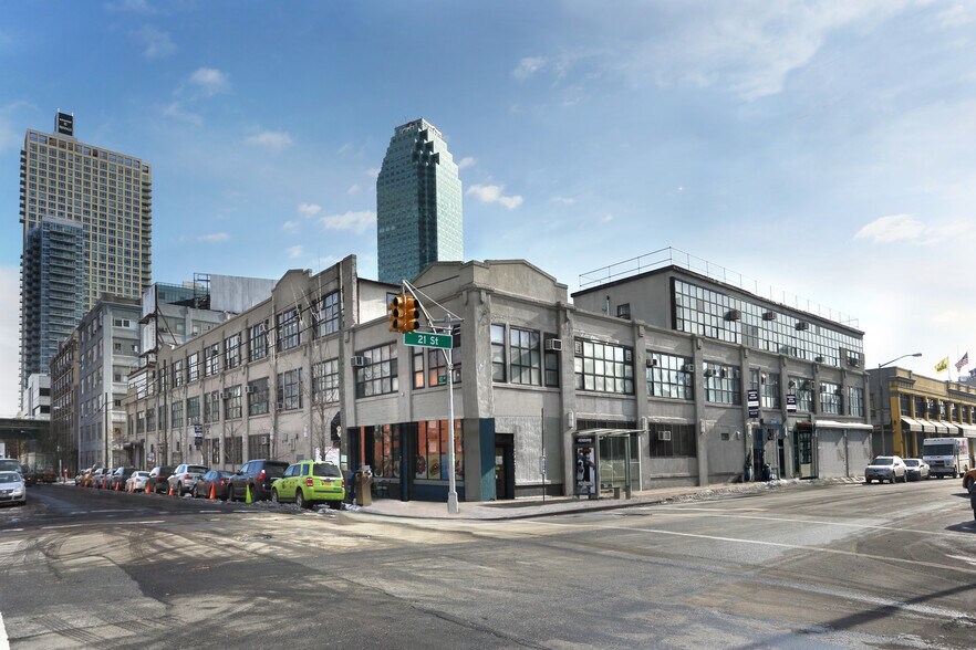 More Photos Of 43-01 21st St, Long Island City Manufacturing For Lease