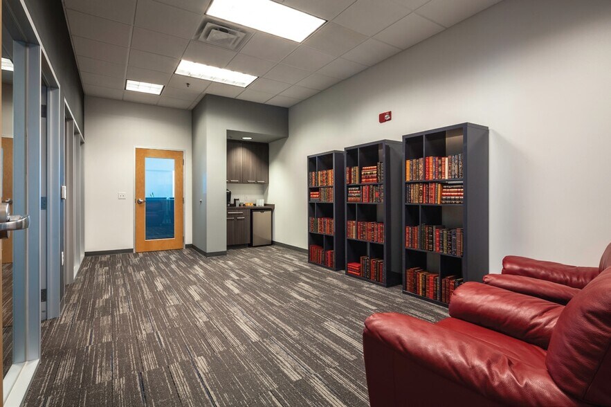 More Photos Of 280 Towerview Ct, Cary Office For Lease