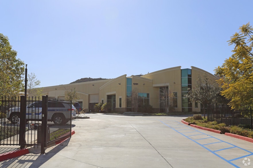 More Photos Of 1291 Pacific Oaks Pl, Escondido Warehouse For Lease
