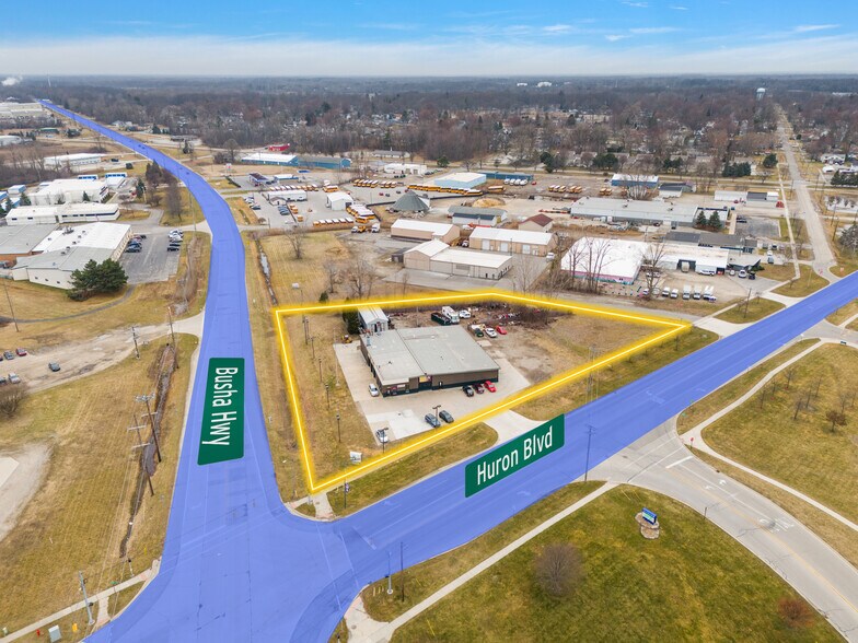 More Photos Of 500 E Huron Blvd, Marysville Auto Repair For Sale