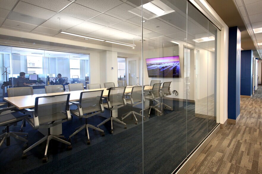 More Photos Of 20 Park Plaza, Boston Office For Lease