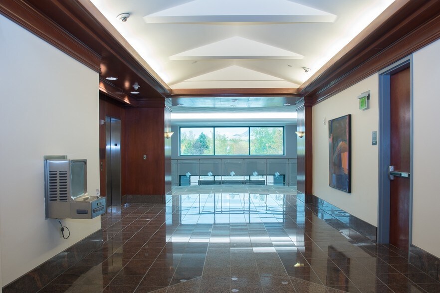 More Photos Of 5252 N Edgewood Dr, Provo Office For Lease